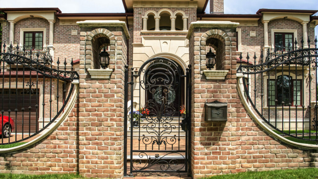Custom Estate Fencing & Perimeter Security